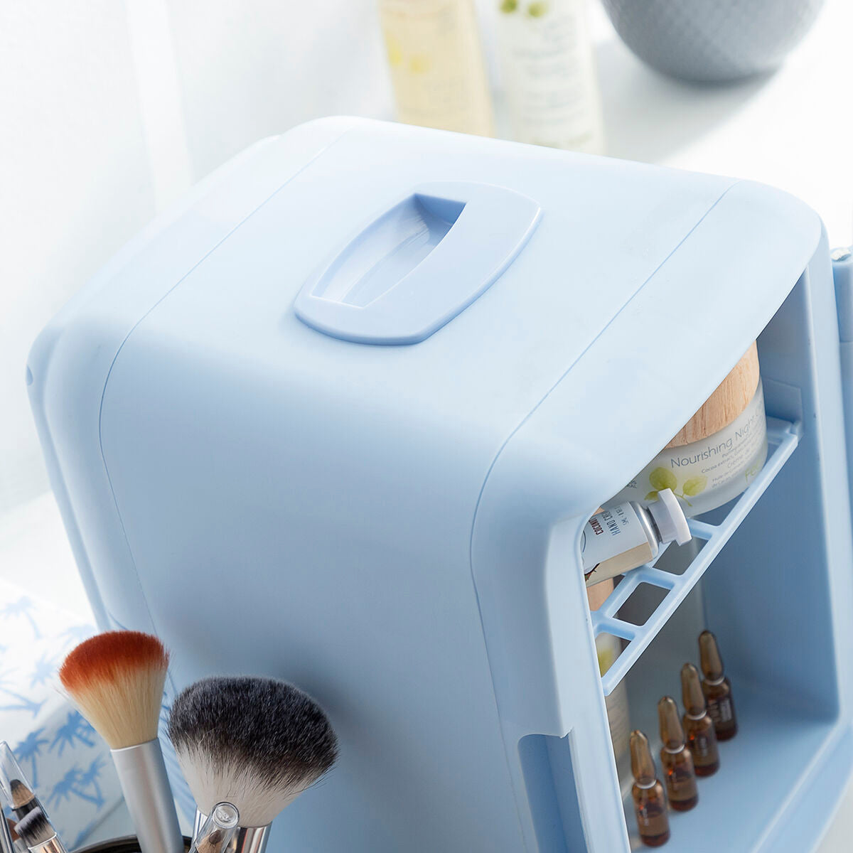 Mini Cosmetic Fridge – InnovaG | 4L | Cool & Warm